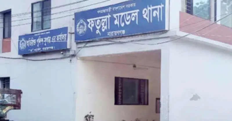 নারায়ণগঞ্জে পুলিশের ওপর হামলা, আটক তিনজনকে ছাড়িয়ে নেওয়া