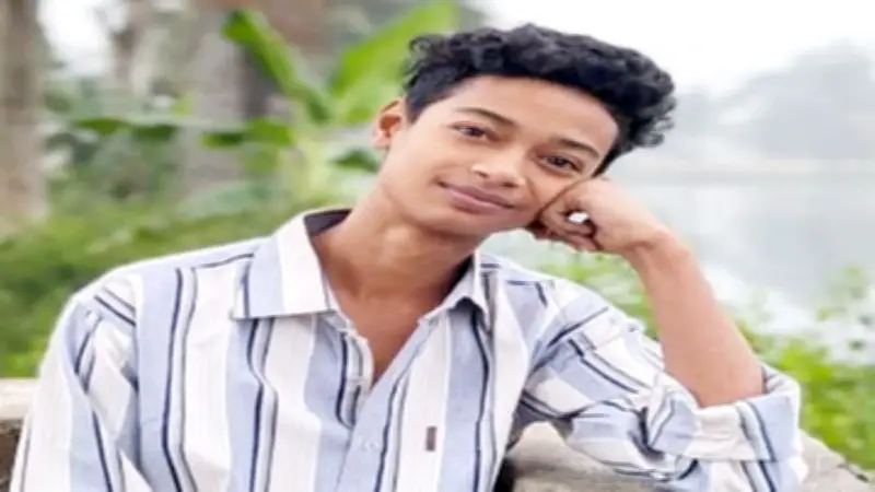 দ্রুতগতির অটোরিকশার ধাক্কায় এসএসসি পরীক্ষার্থী নিহত