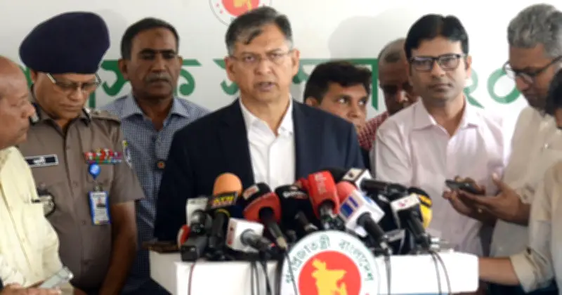 অবৈধ অস্ত্র জমা না পড়ায় ডিসিদের কঠোর নির্দেশ স্বরাষ্ট্রমন্ত্রীর