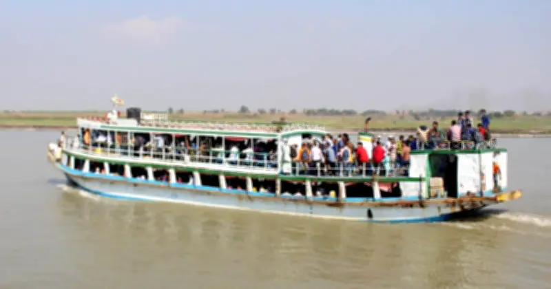 জ্বালানি তেলের দাম বাড়ায় লঞ্চভাড়া বাড়লো