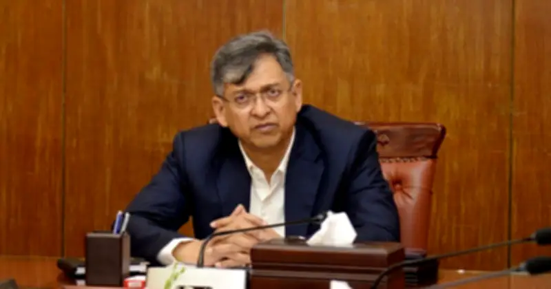 সেনা সদস্যদের ব্যারাকে ফেরানোর বার্তা দিলেন স্বরাষ্ট্রমন্ত্রী