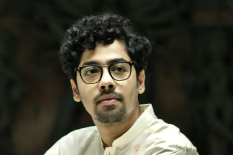 ঋদ্ধি সেনের আহ্বান: ঘৃণা ছড়ানো বুলেটের মতোই ভয়ংকর