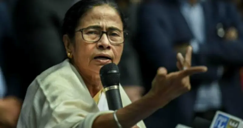 পশ্চিমবঙ্গে সাংবিধানিক সংকট: মধ্যরাতে শেষ হচ্ছে বিধানসভার মেয়াদ