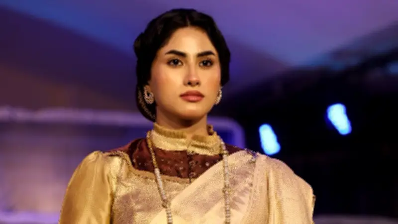 ঠাকুরবাড়ির নারীদের স্টাইল ও সাহসিকতা নিয়ে ফ্যাশন শো
