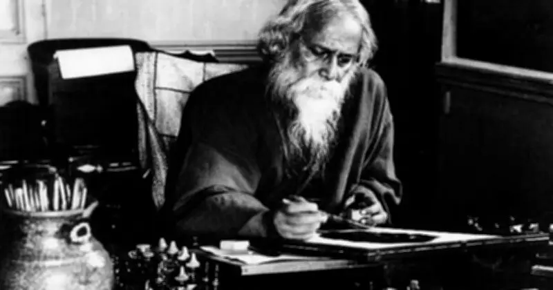রবীন্দ্রনাথ ও লোকসংস্কৃতি: গ্রন্থে মিলনকান্তির বিশ্লেষণ