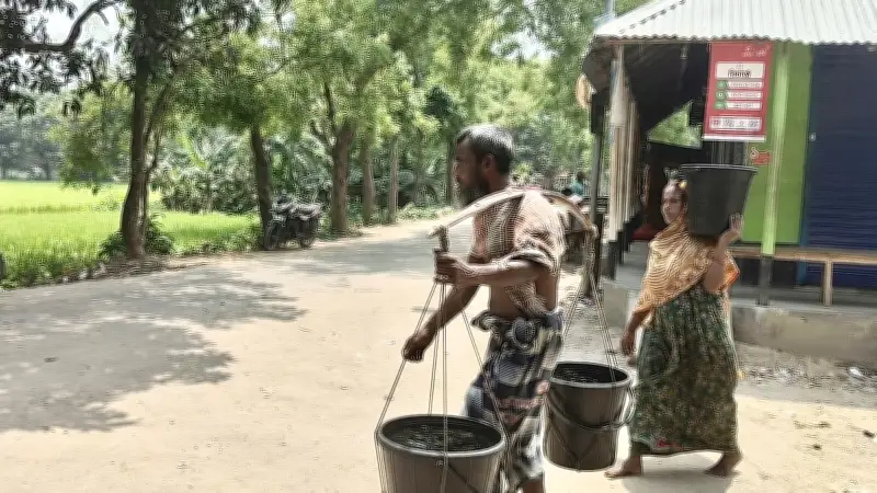 বরেন্দ্র অঞ্চলে তীব্র পানিসংকট, ভূগর্ভস্থ পানির স্তর নিচে নামছে