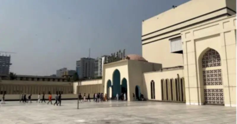 জুমার দিনের ফজিলত ও আমল: যা করবেন এবং কেন করবেন