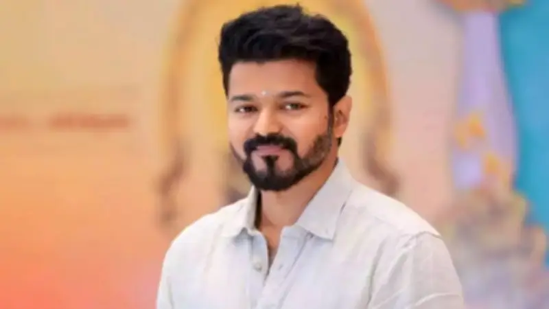 নানা নাটকীয়তা শেষে থালাপতি বিজয় মুখ্যমন্ত্রী হচ্ছেন