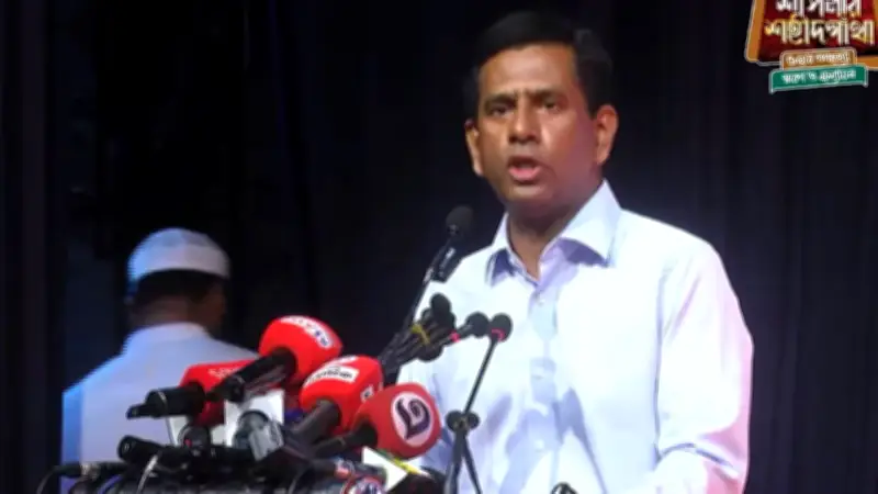 আইজিপির আহ্বান: হজের পারমিট সংগ্রহে বৈধ প্রক্রিয়া অনুসরণ করুন