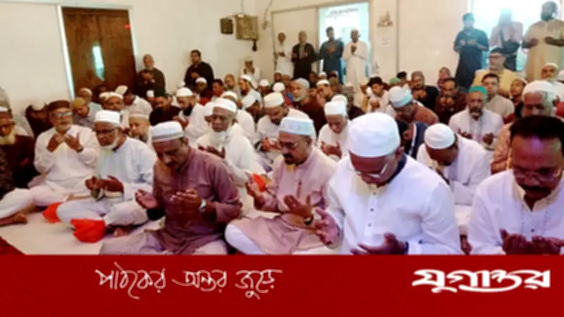 ময়মনসিংহে সমাজকল্যাণ মন্ত্রীর মায়ের রুহের মাগফিরাত কামনায় দোয়া মাহফিল