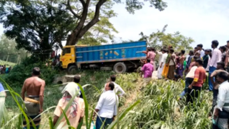 মানিকগঞ্জে ট্রাক-মোটরসাইকেল সংঘর্ষে নিহত ৩