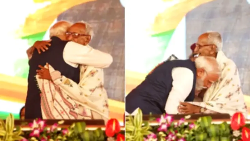 দুই বাসের মুখোমুখি সংঘর্ষে নিহত ৪, আহত বহু