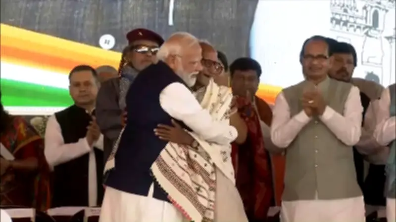 আন্তর্জাতিক ভিডিও: বিশ্বের সাম্প্রতিক ঘটনা