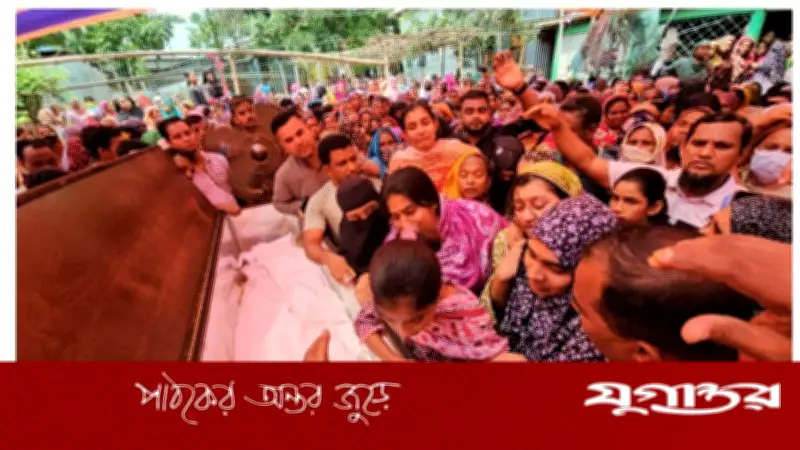 জন্মের পর বাবাকে প্রথম দেখল ১০ মাসের ছেলে, তাও কফিনবন্দি