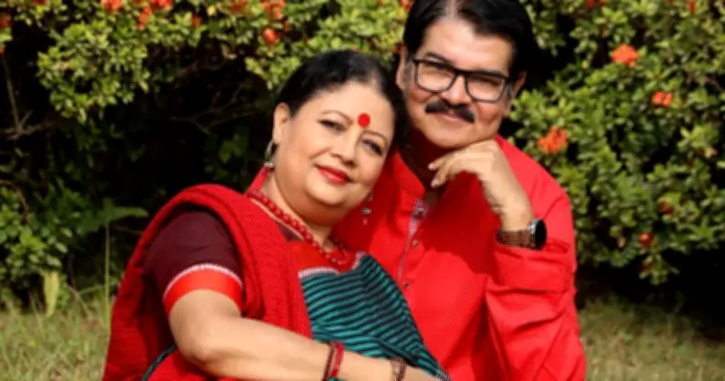 আর্টিস্ট ক্লাব লিমিটেডের যাত্রা ১৫ মে, সুজিত-মুনমুনের মঞ্চ