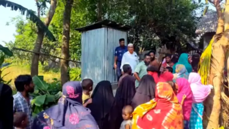 মহাখালীতে ট্রাক-অটোরিকশা সংঘর্ষে নিহত ২