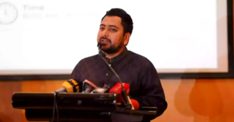 সরকার বিপ্লবের চেতনায় বিশ্বাসঘাতকতা করছে: নাহিদ ইসলাম