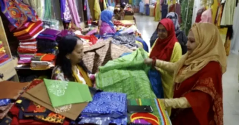 ক্ষুদ্রঋণ থেকে ক্ষমতায়ন: বাংলাদেশের নতুন অর্থনৈতিক অধ্যায়