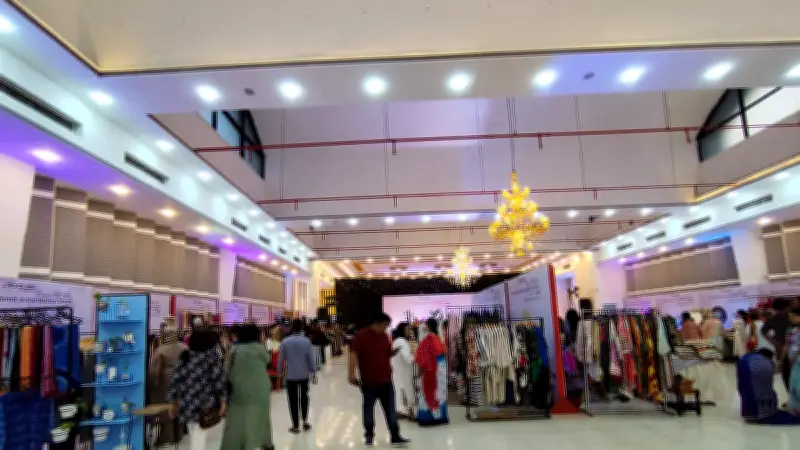 গুলশানে জমে উঠেছে উইমেন সামিট অ্যান্ড এক্সিবিশন ২০২৬