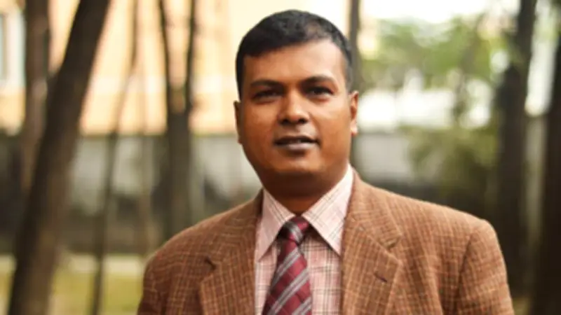 ঢাবির ভারপ্রাপ্ত প্রক্টর হলেন ইসরাফিল, রিজার্ভ কমে ৩৪ বিলিয়ন ডলার