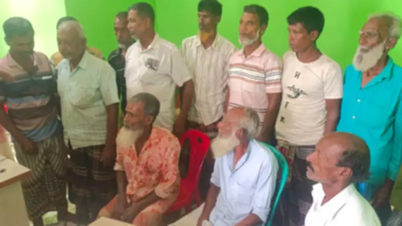 সুন্দরবনে দুলাভাই বাহিনীর তাণ্ডব, মুক্তিপণে ফিরলেন ১৩ মৌয়াল
