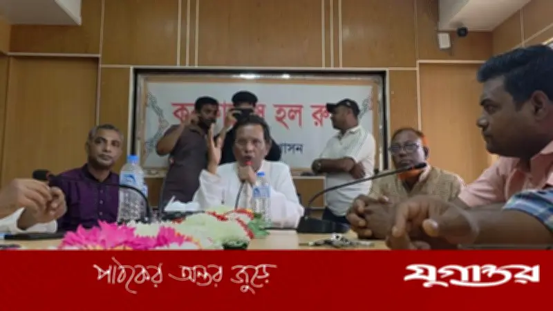 সংবাদ প্রকাশ করলে ‘খবর’ আছে: এমপি মোবাশ্বেরের হুমকি