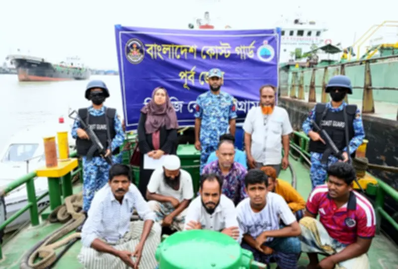 কর্ণফুলী নদীতে ডিজেল পাচারকালে ৯ পাচারকারী আটক, চার হাজার লিটার জ্বালানি উদ্ধার