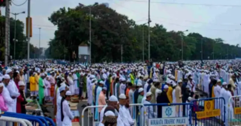 পশ্চিমবঙ্গে সড়কে নামাজ বন্ধে বিজেপি সরকারের পদক্ষেপ