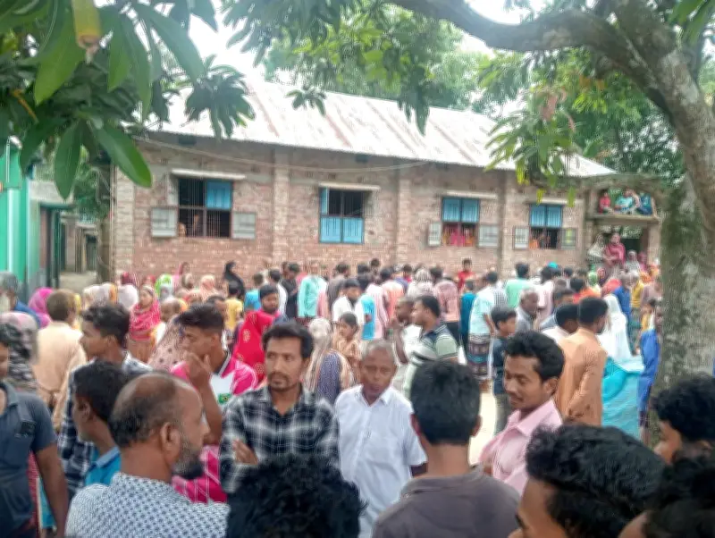 দিনাজপুরে পারিবারিক কলহে বাবা ও ছেলে নিহত