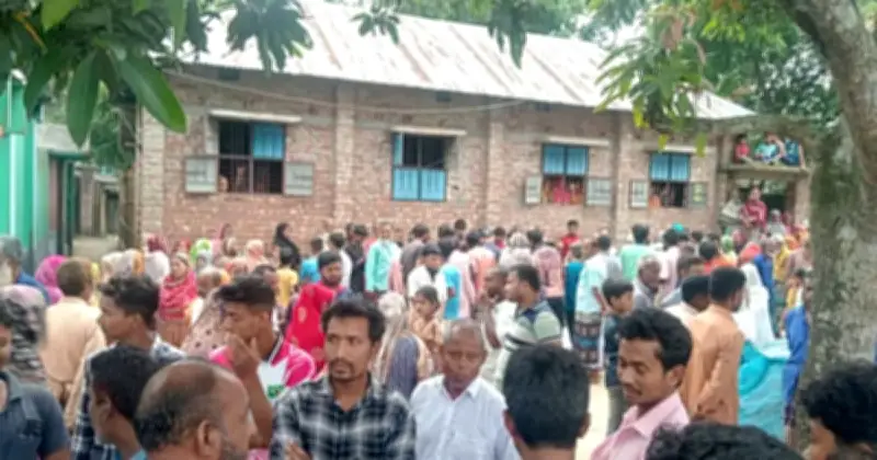 দিনাজপুরে জমি বিরোধে পিতা-পুত্র খুন, অভিযুক্ত পলাতক