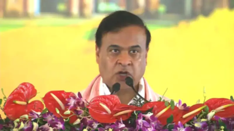 ফের আসামের মুখ্যমন্ত্রী হিমন্ত বিশ্ব শর্মা কুয়েতে অনুপ্রবেশের দায়ে আইআরজিসির চার সদস্য গ্রেপ্তার