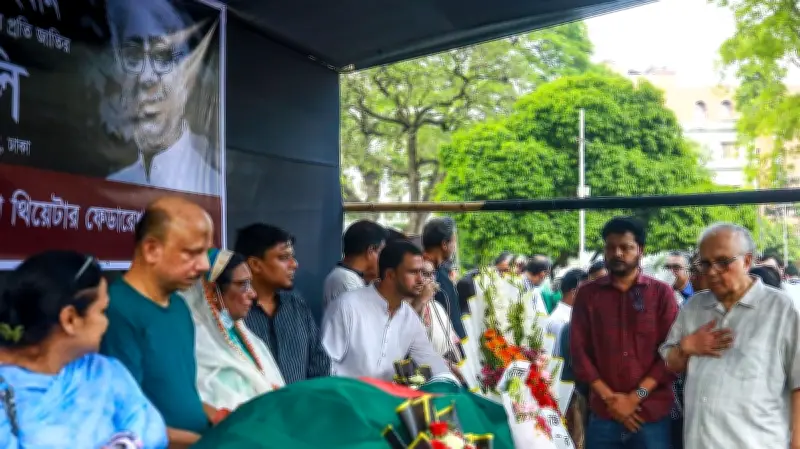 শ্রদ্ধা আর ভালোবাসায় আতাউর রহমানকে শেষ বিদায়