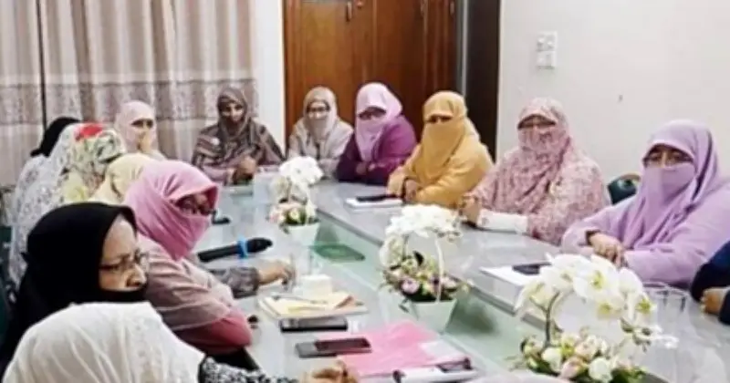 জামায়াতের মহিলা নেত্রীদের সঙ্গে পাকিস্তানি প্রতিনিধির সাক্ষাৎ