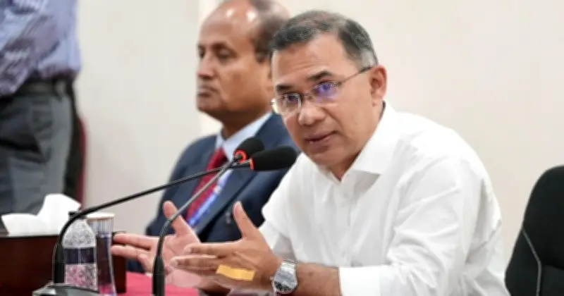 ঢাবিতে ইতিহাস: প্রধানমন্ত্রী তারেক রহমানের নির্বিঘ্ন পদচারণা