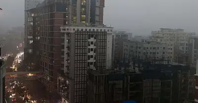 ঢাকায় ভারী বৃষ্টি, ৭২ ঘণ্টায় অতি ভারী বর্ষণের আভাস