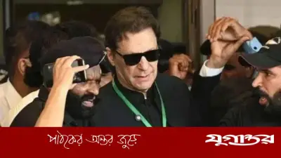 কারাগারে নির্যাতনে ইমরান খানের এক চোখের দৃষ্টি গেল