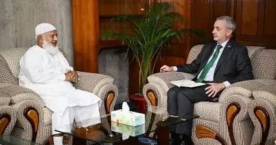 গণতন্ত্র ও স্থানীয় নির্বাচনে ইইউ রাষ্ট্রদূতের সাথে বিরোধী নেতার আলোচনা