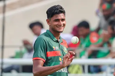 আইসিসির মাসের সেরা খেলোয়াড় নাহিদ