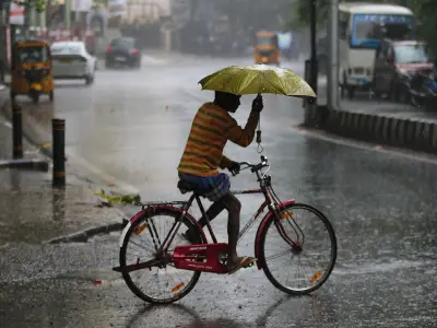 ভারতের উত্তর প্রদেশে শিলাবৃষ্টি ও বজ্রপাতে ১১১ জনের মৃত্যু