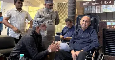 মালয়েশিয়ায় মির্জা আব্বাসকে দেখতে মাসুদ সাঈদীর হাসপাতালে সাক্ষাৎ