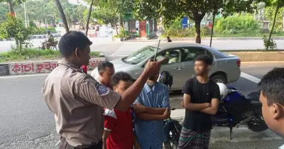 শেরেবাংলা নগরে ব্যানারসহ তিনজন আটক, পুলিশের জিজ্ঞাসাবাদ