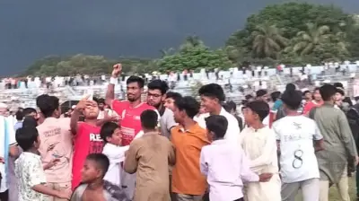 বসুন্ধরা কিংসের ষষ্ঠ শিরোপা জয়, আবাহনীকে হারিয়ে শীর্ষে