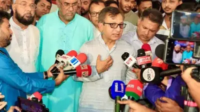 বাণিজ্যমন্ত্রী: চামড়া খাতের সংকট সমাধানে সময় লাগবে