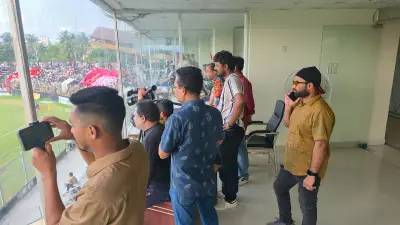 প্রেসবক্সে অব্যবস্থাপনা, দাঁড়িয়েই খেলা দেখলেন সাংবাদিকরা