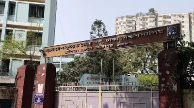 ঢাবি হলে দূষিত পানি: তিন শতাধিক শিক্ষার্থী অসুস্থ, বিক্ষোভ
