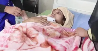 উত্তরপ্রদেশে বিরল ঘটনা: পাঁচ দিনে চার সন্তানের জন্ম দিলেন আমিনা