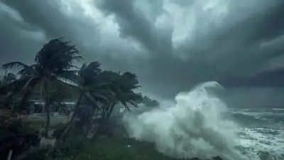 সন্ধ্যার মধ্যে ৭ অঞ্চলে ঝড়-বৃষ্টির আভাস, নদীবন্দরে সতর্কতা