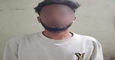 বনানীতে ছাত্রলীগের পোস্টারসহ গ্রেফতার ১