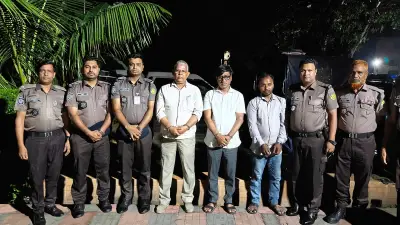 মিরপুরে প্রাথমিক শিক্ষা অধিদপ্তরের স্টোররুমে আগুন: গ্রেপ্তার ৩