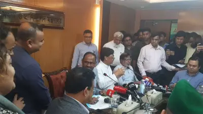 কোরবানির পশু নিয়ে সুখবর দিলেন মন্ত্রী, নড়াইলে ইউপি চেয়ারম্যান গ্রেপ্তার